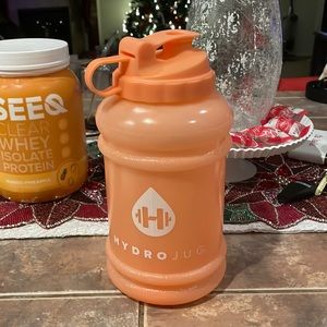 Coral Hydro jug